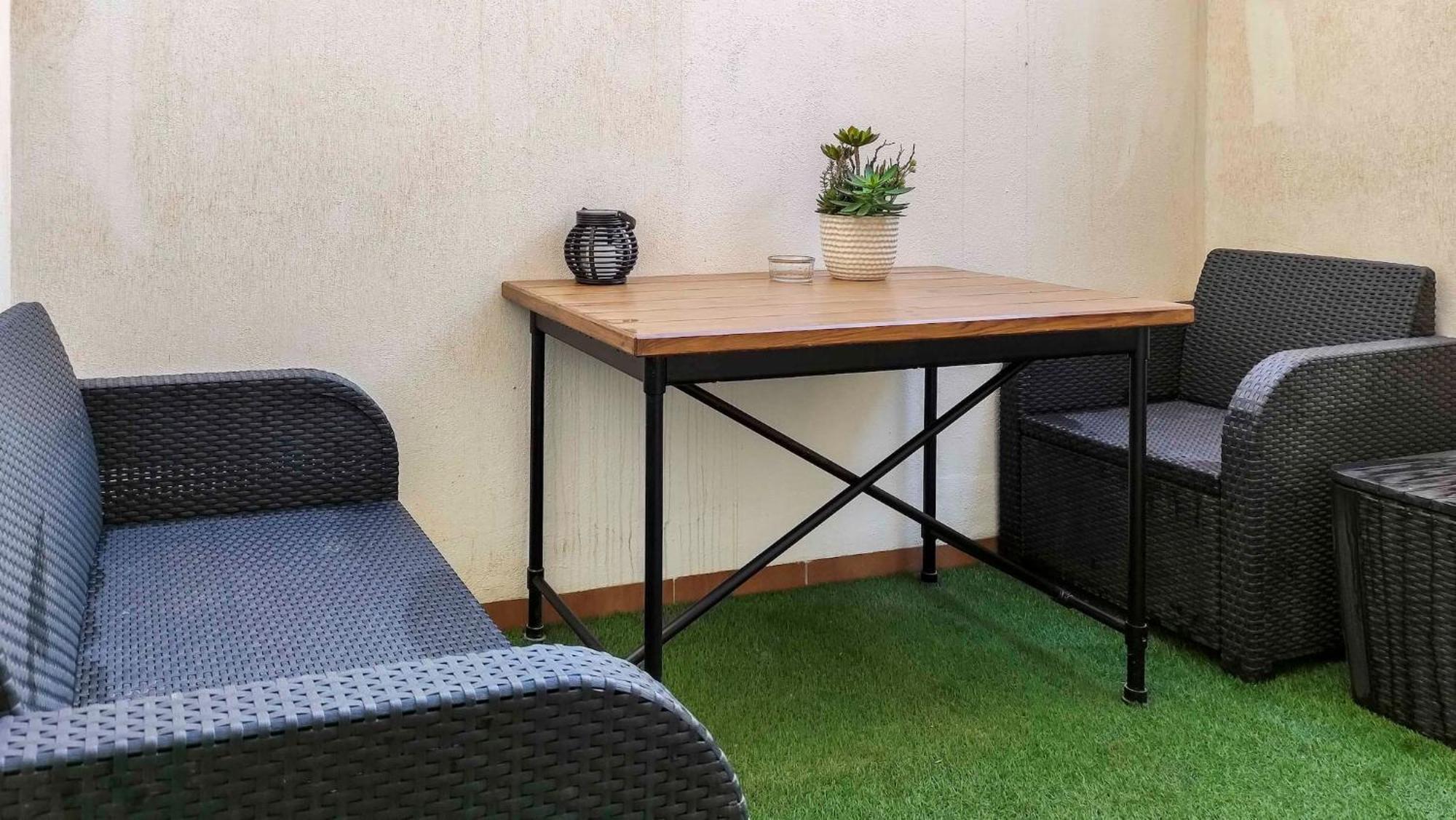 Apartament Plaza De Cristos Con Jardin By Sharingco